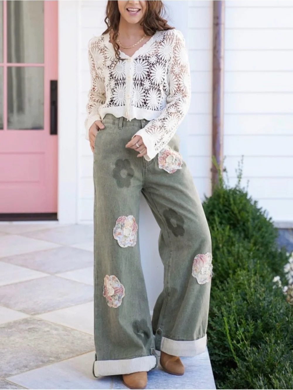 POL Boho Olive Green Wide-Leg Floral Patch Pants - Picture 2 of 7